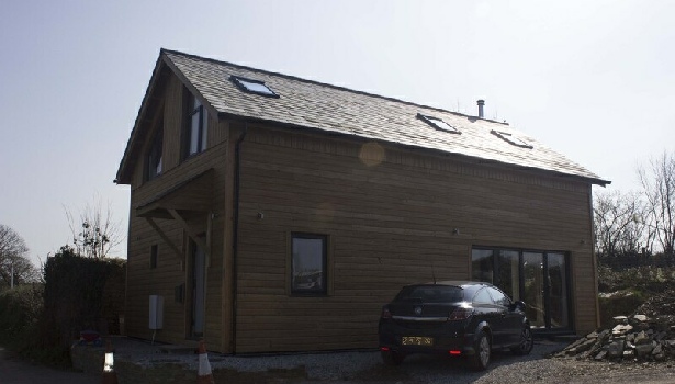 view detached annexe